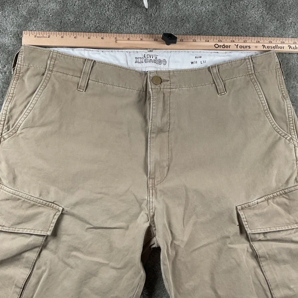Levis XX Cargo Pants‎ Slim Fit Mens Khaki Tan W38 L32( measures 38 x 29)